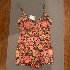 NWT Zara 70s Romper, warm colored&floral